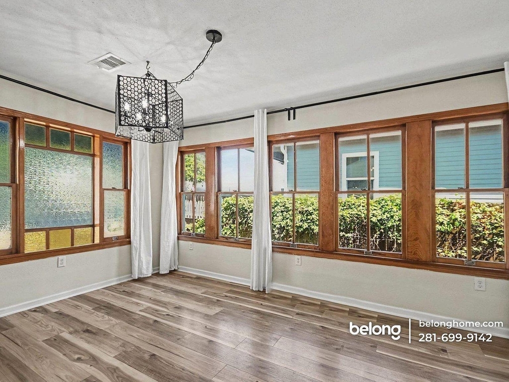 2907 Avenue M 1/2 - Photo 11
