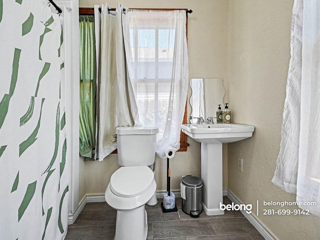 2907 Avenue M 1/2 - Photo 12