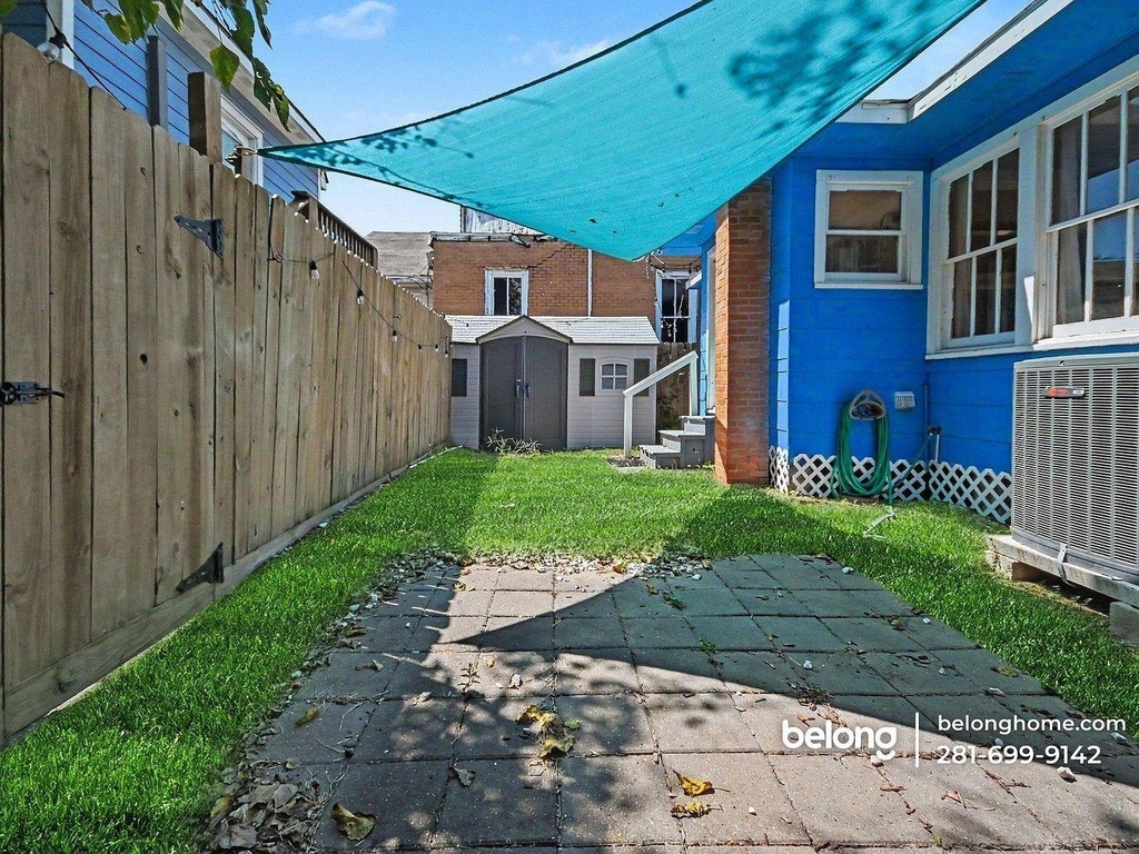 2907 Avenue M 1/2 - Photo 9