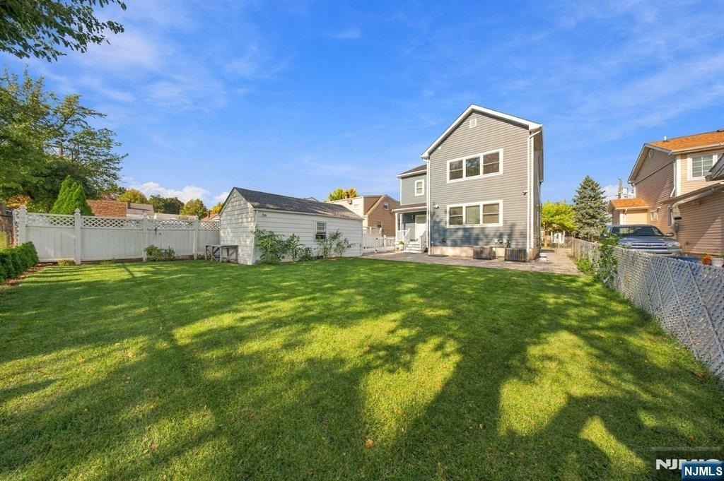119 Rock Hill - Photo 38