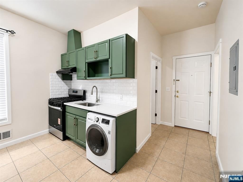 92 Bloomfield - Photo 18