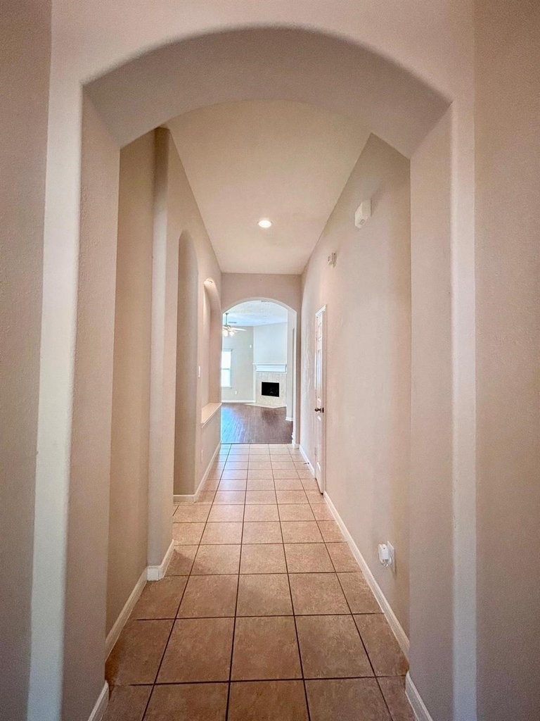 25918 Silver Timbers Lane - Photo 2