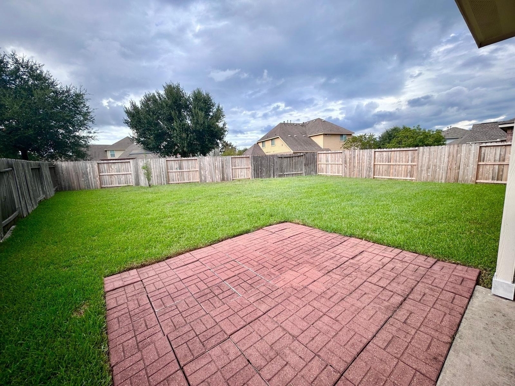 25918 Silver Timbers Lane - Photo 32