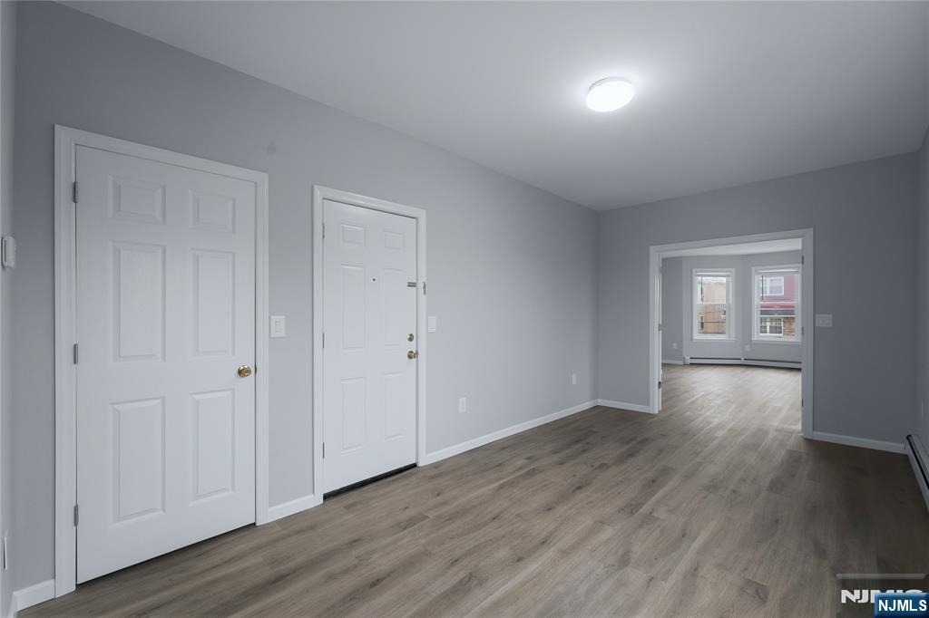 21 Franklin - Photo 0