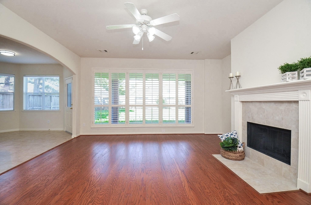 4746 Autumn Orchard Lane - Photo 4