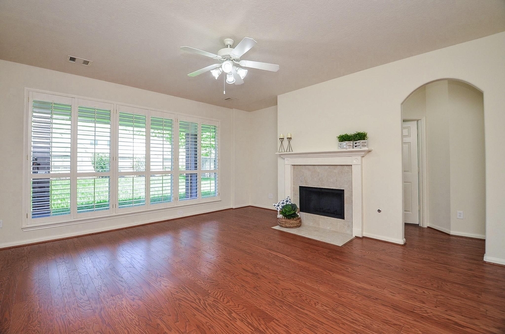 4746 Autumn Orchard Lane - Photo 3