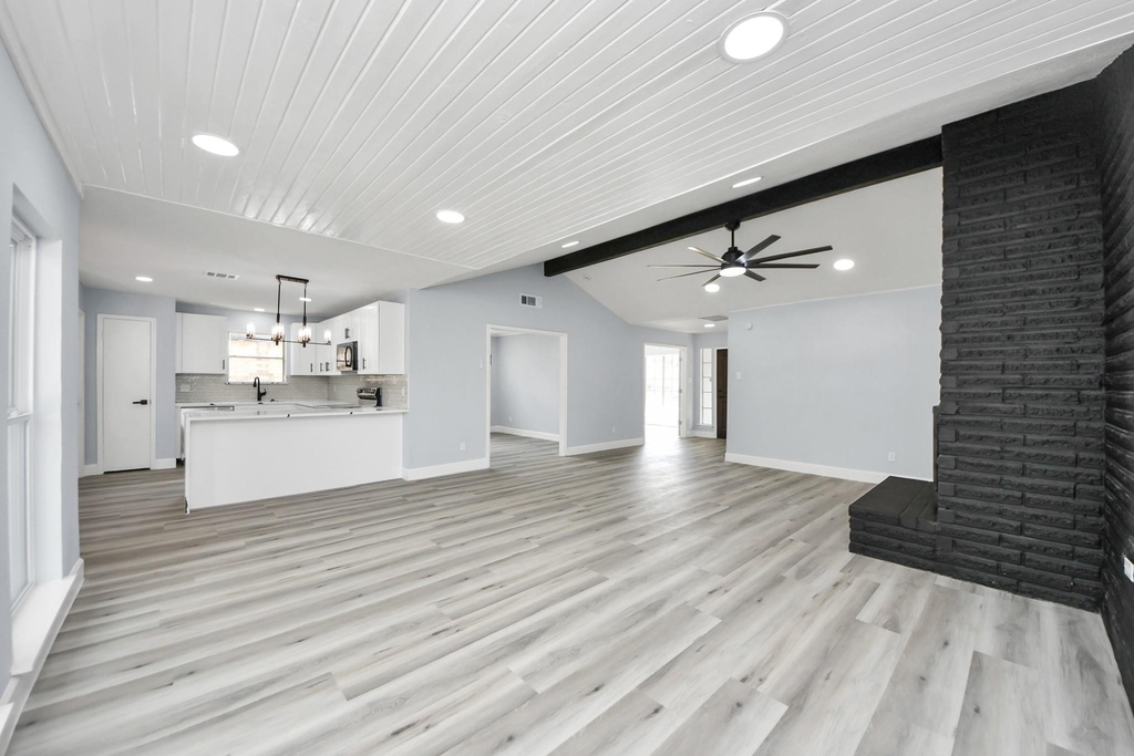 9406 Vickijohn Drive - Photo 19
