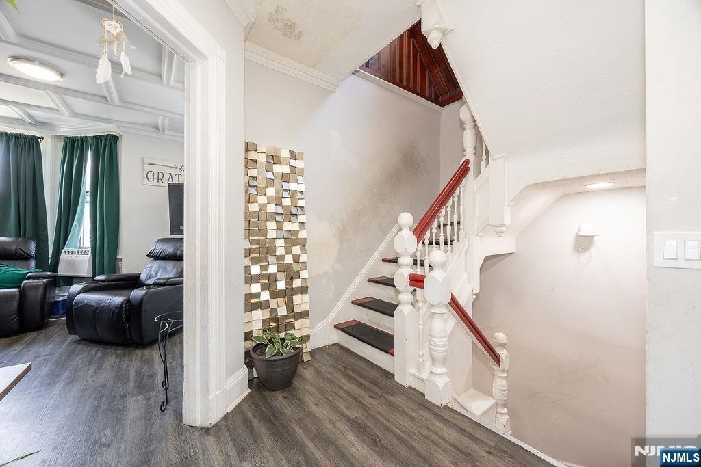 81 Chestnut - Photo 8