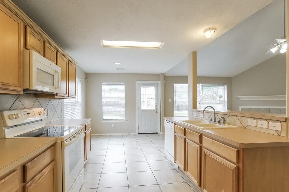 6619 Rockwall Trail Drive - Photo 5