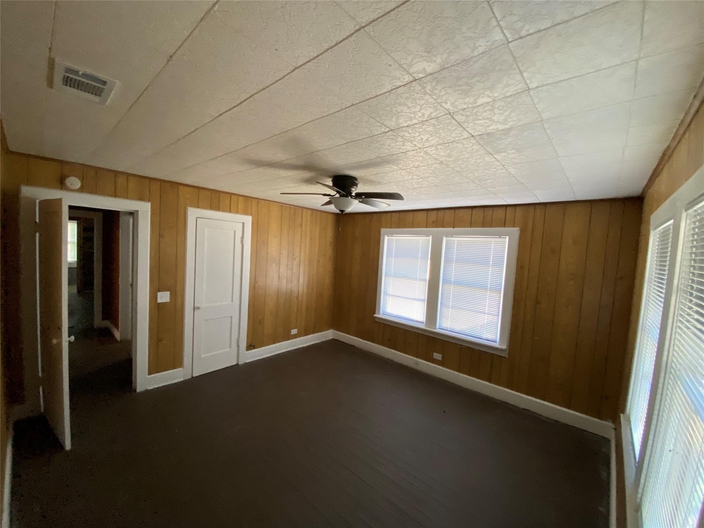 104 5th Street - Photo 9