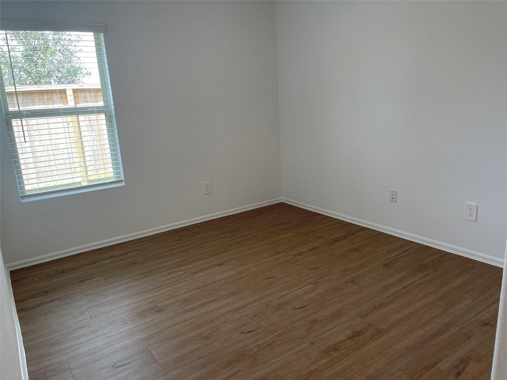 440 Jewett Meadow Drive - Photo 7