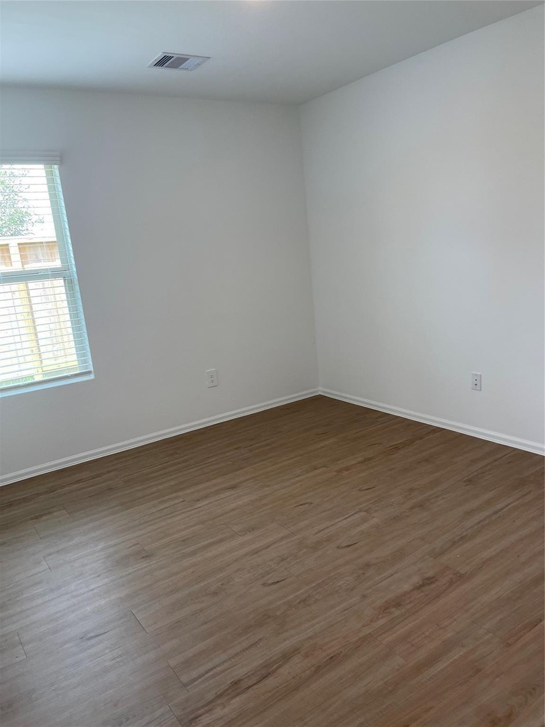 440 Jewett Meadow Drive - Photo 8