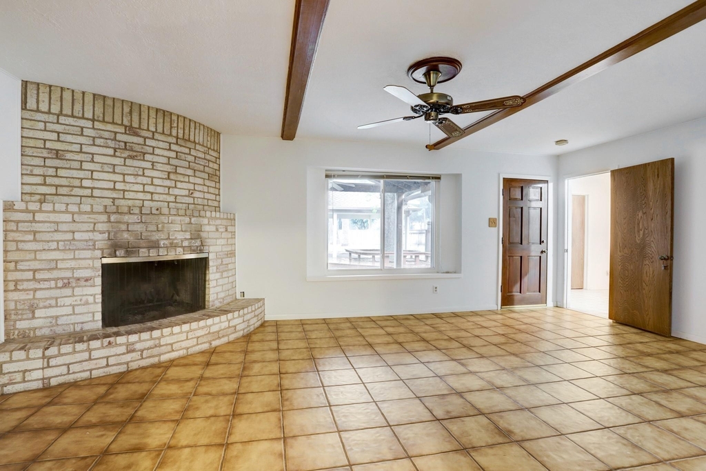 14735 Waynewood Drive - Photo 6