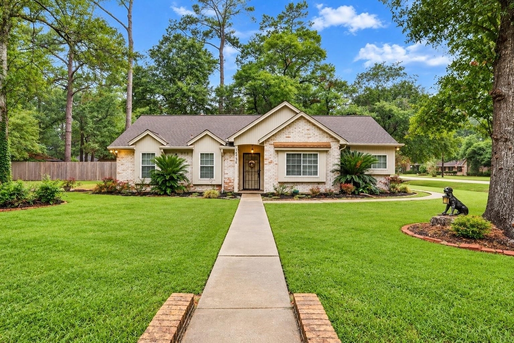 14735 Waynewood Drive - Photo 0