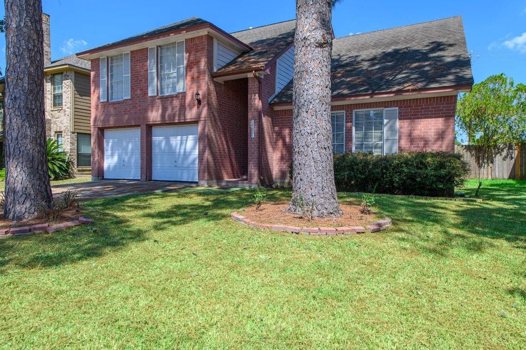 14831 Saint Cloud Drive - Photo 0