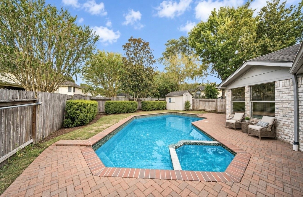 223 W New Meadows Drive - Photo 32