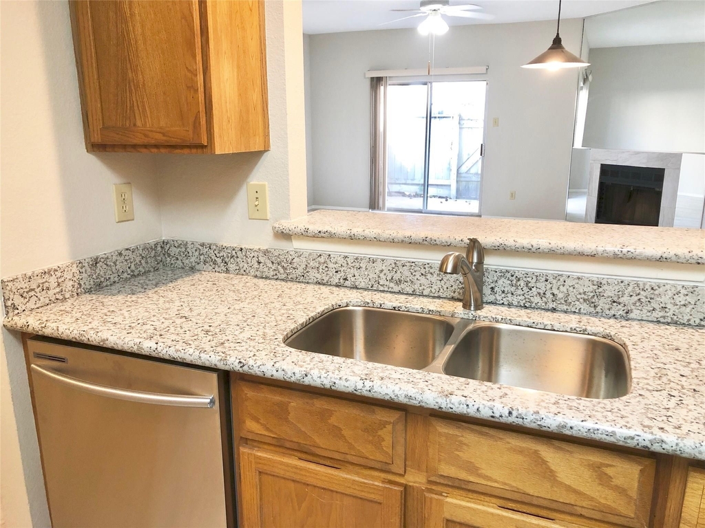 7781 Cambridge Street - Photo 2