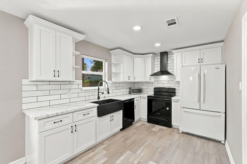 1704 S 1st Street - Photo 12