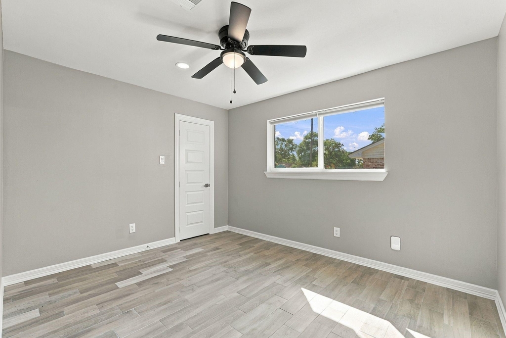 1704 S 1st Street - Photo 20