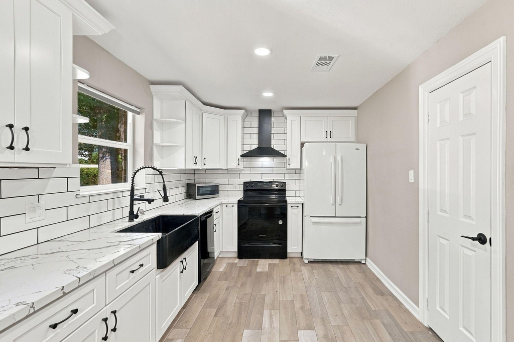 1704 S 1st Street - Photo 11