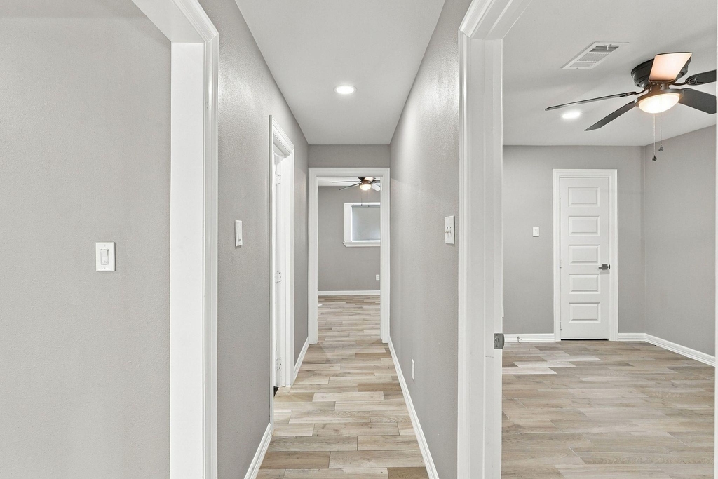 1704 S 1st Street - Photo 19