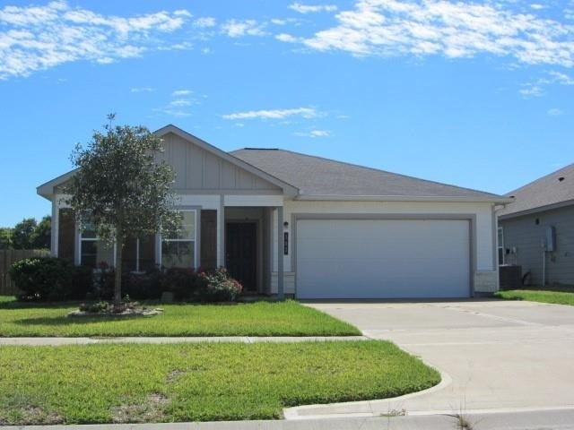 303 Crown Point Drive - Photo 0