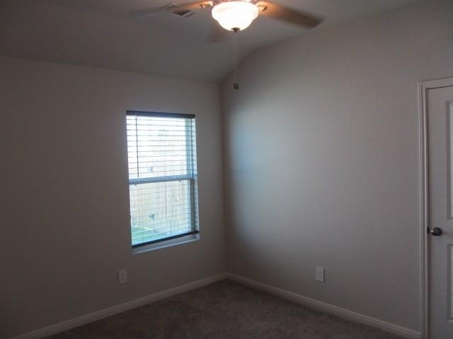 303 Crown Point Drive - Photo 11