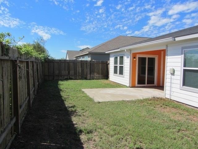 303 Crown Point Drive - Photo 18