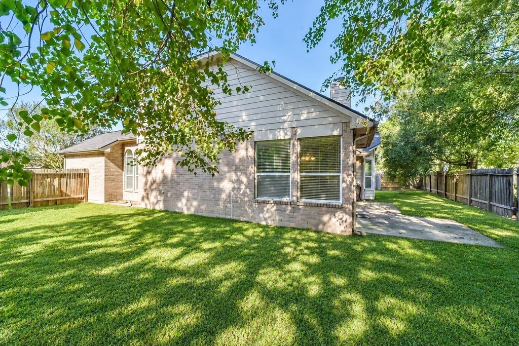 440 Mystic Trail Loop - Photo 1