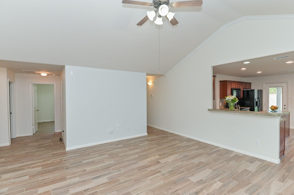 4022 Mt Everest Way - Photo 18