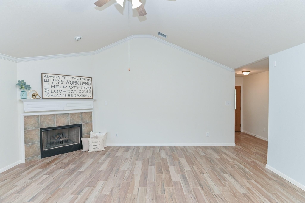 4022 Mt Everest Way - Photo 14