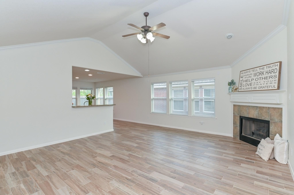 4022 Mt Everest Way - Photo 12