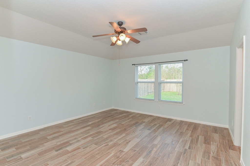 4022 Mt Everest Way - Photo 28