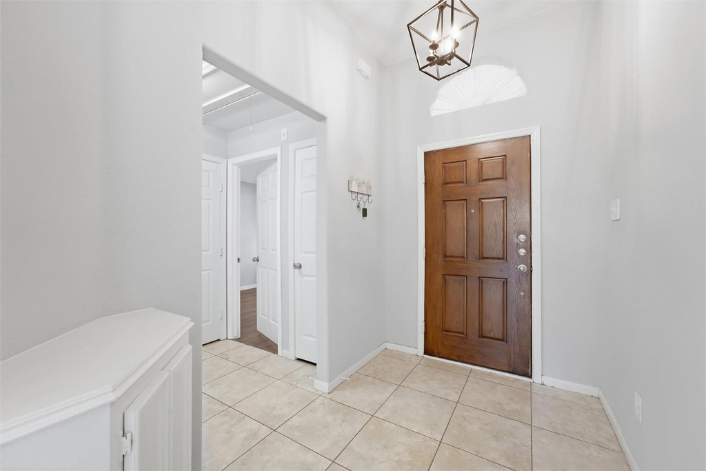234 Darby Trails Drive - Photo 3