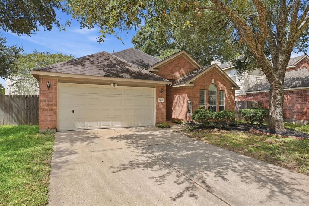 234 Darby Trails Drive - Photo 1