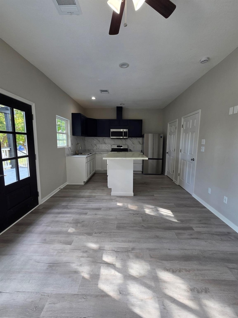 512 Hill Road - Photo 7