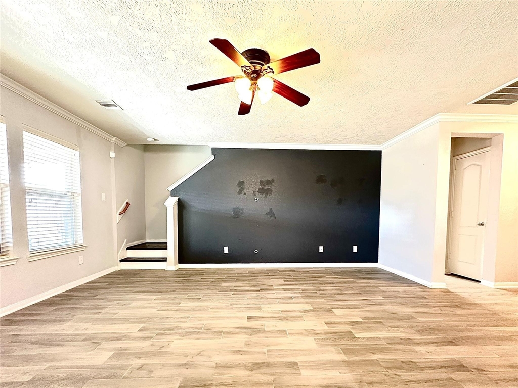 18219 Foley Park Court - Photo 5