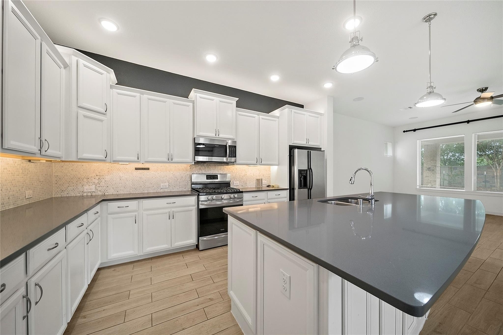2414 Sandhill Crest Lane - Photo 7