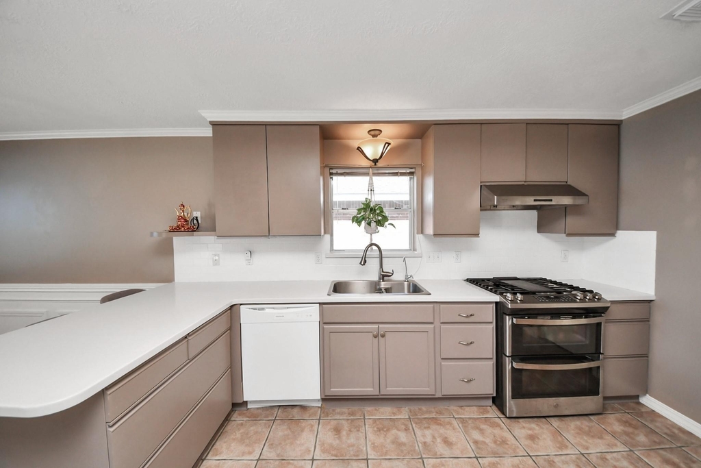 14622 Golden Cypress Lane - Photo 14