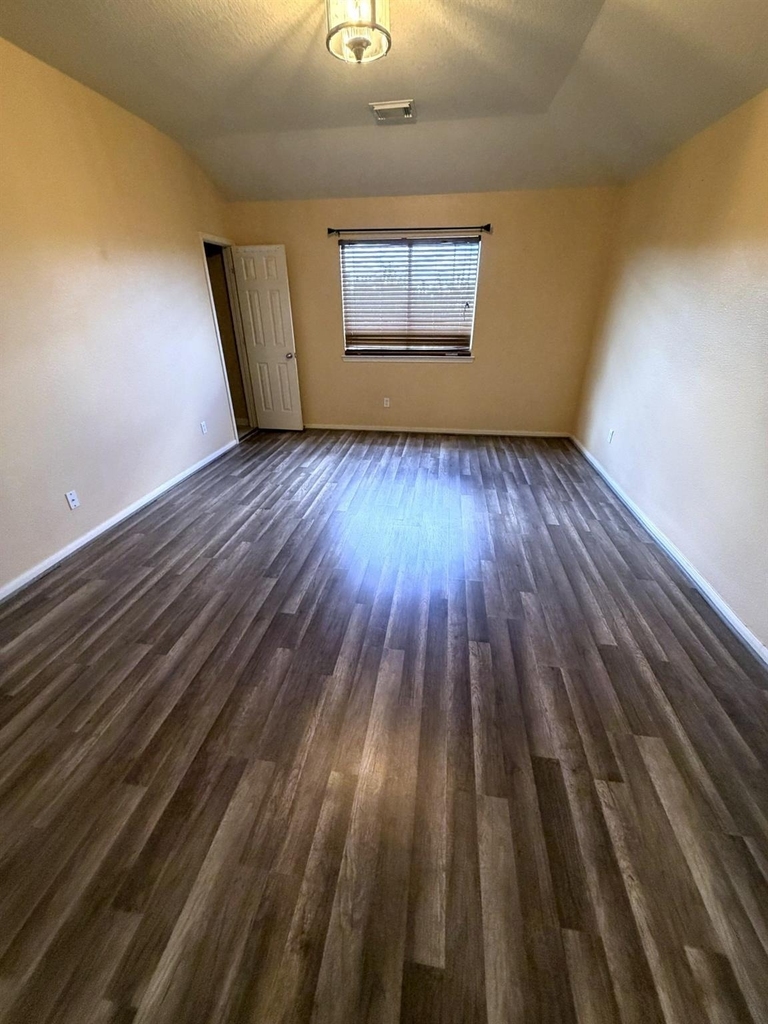 8315 White Pine Lane - Photo 19