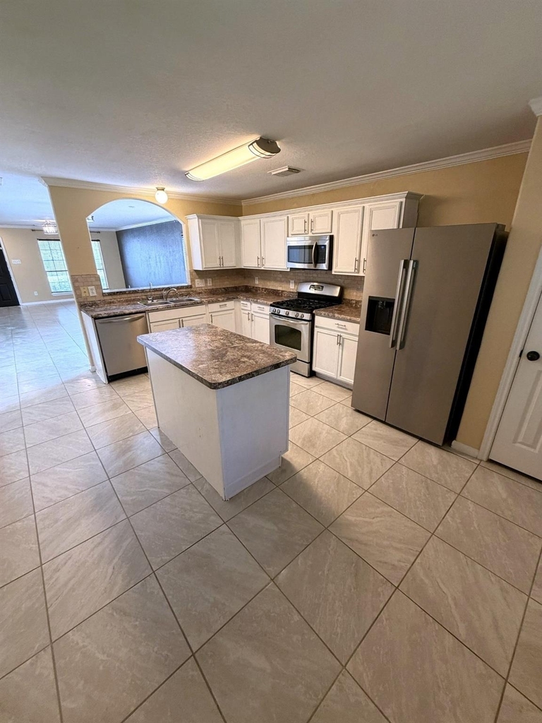 8315 White Pine Lane - Photo 4