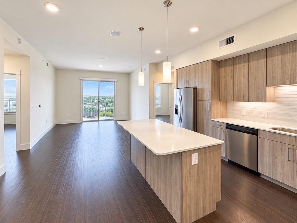 3120 Smith Street - Photo 0