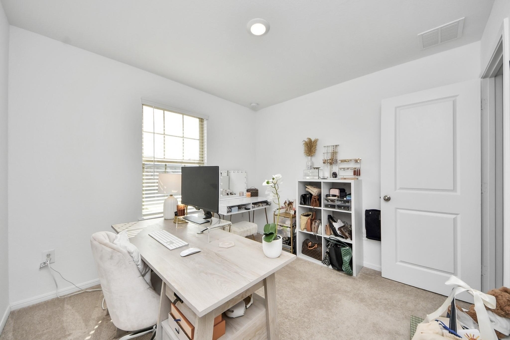 1055 Greenshank Drive - Photo 28