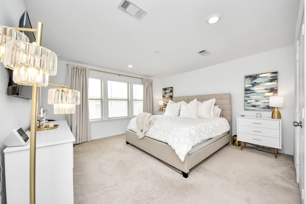 1055 Greenshank Drive - Photo 17