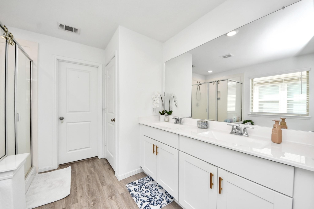 1055 Greenshank Drive - Photo 21