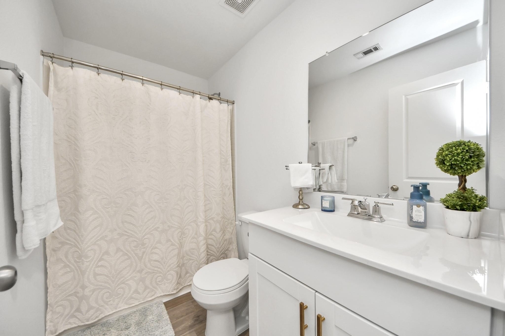 1055 Greenshank Drive - Photo 25