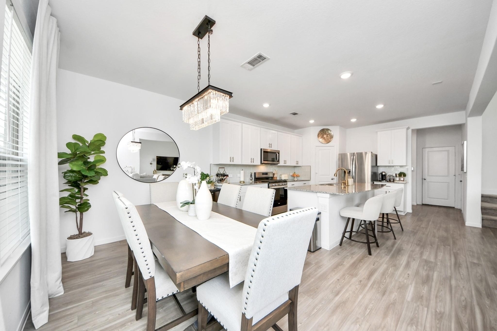 1055 Greenshank Drive - Photo 14