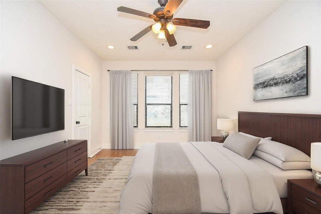 2422 Navigation Boulevard - Photo 21