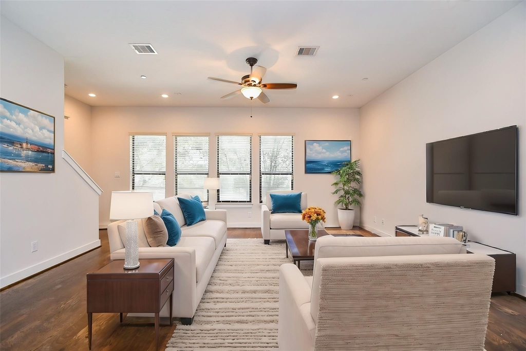 2422 Navigation Boulevard - Photo 10