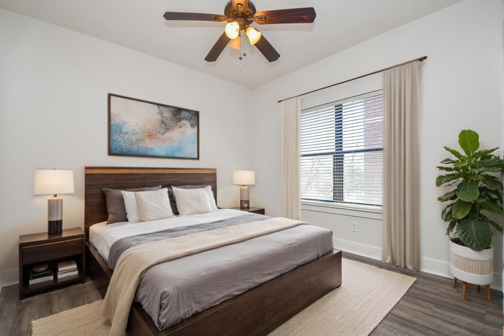 2422 Navigation Boulevard - Photo 14